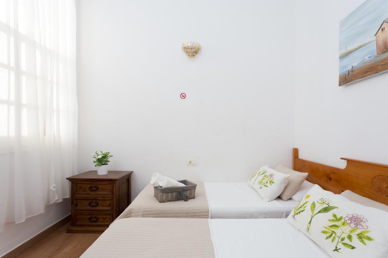 سانتا كروز دي تينيريف Pension Casablanca B&B Tenerife المظهر الخارجي الصورة